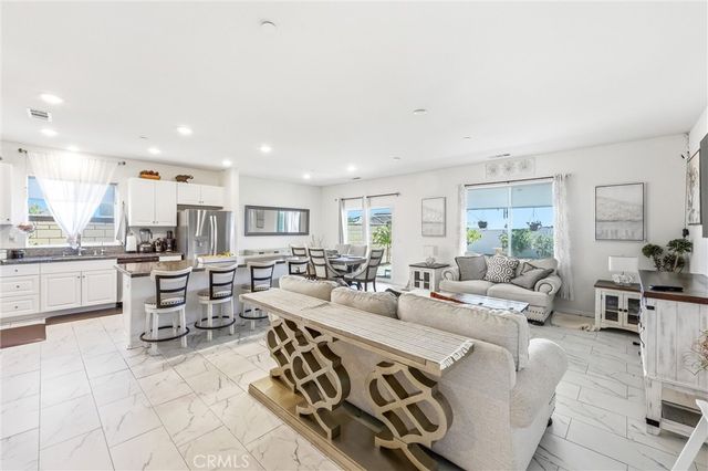 15797 Mint, Adelanto, CA 92301
