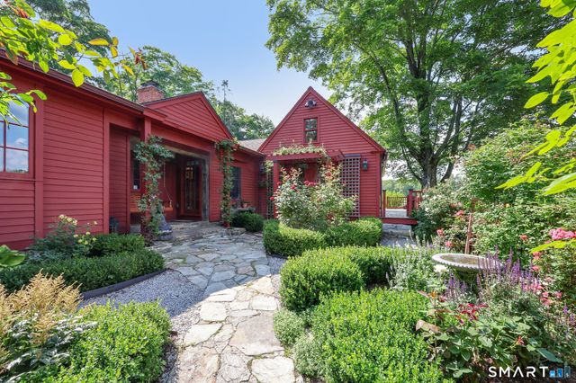 12 Jackson Road, Killingworth, CT 06419