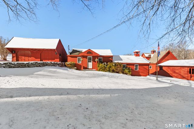 12 Jackson Road, Killingworth, CT 06419