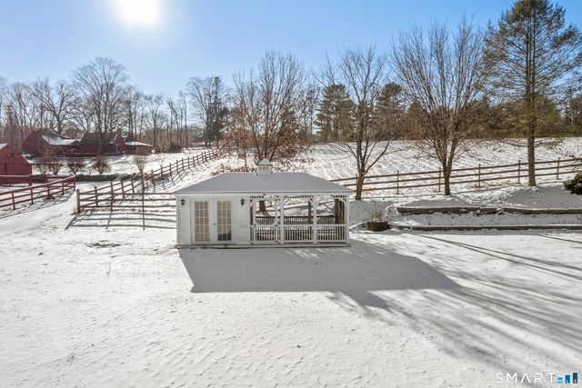 12 Jackson Road, Killingworth, CT 06419