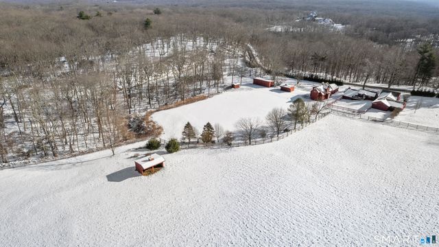 12 Jackson Road, Killingworth, CT 06419