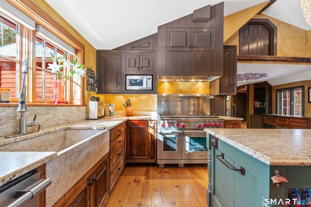 12 Jackson Road, Killingworth, CT 06419