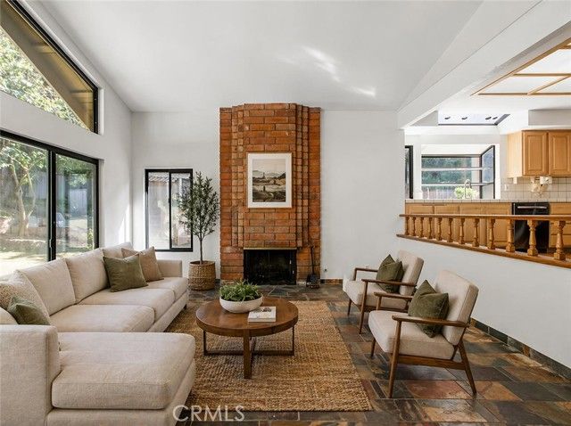 1475 Paseo Maravilla, San Dimas, CA 91773