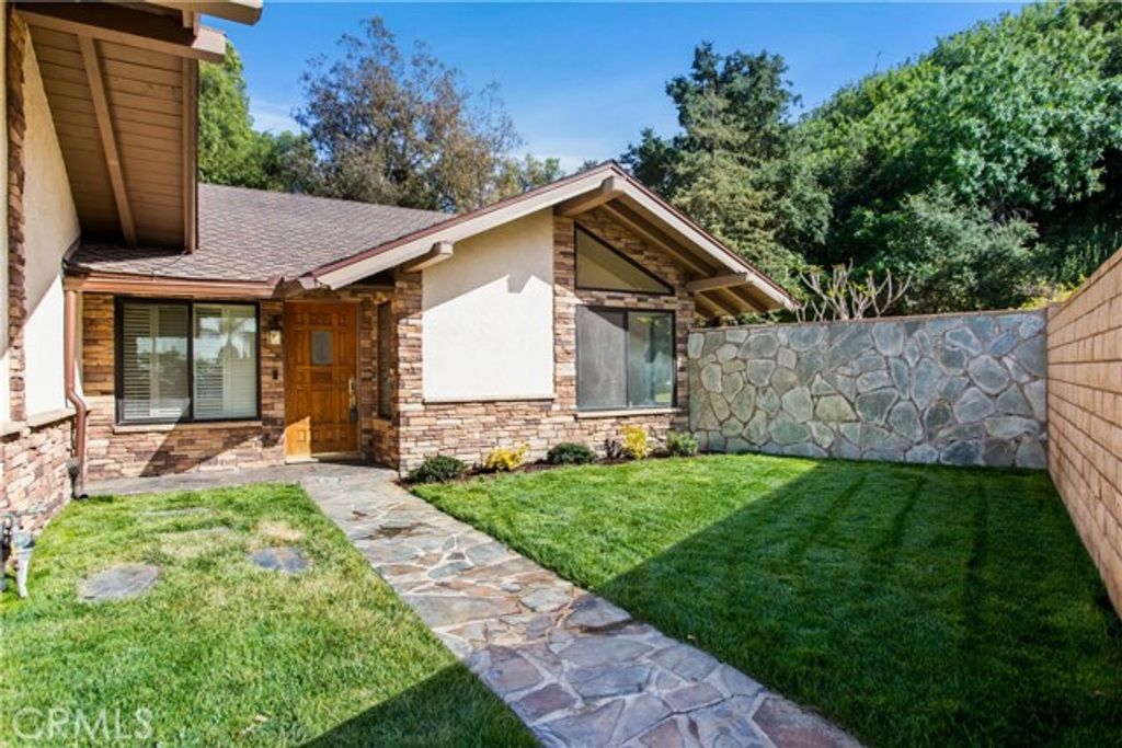 1475 Paseo Maravilla, San Dimas, CA 91773