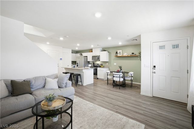 1922 Alouette Vista Street, Henderson, NV 89044