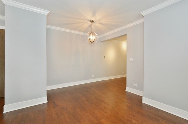 2050 Valencia Drive 205C, Northbrook, IL 60062