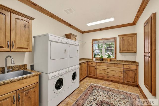 5856 Gleneagles Drive, Idaho Falls, ID 83401