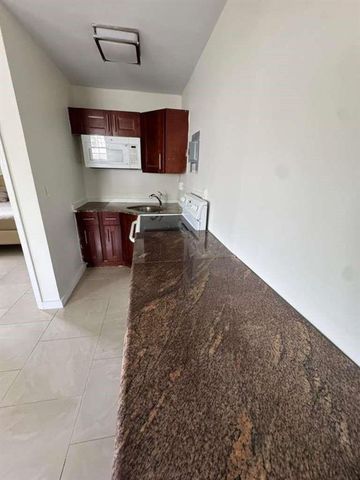 1042 Foster Road 1-2, Hallandale Beach, FL 33009