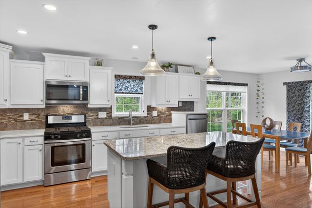 67 CORMORANT DR, Bechtelsville, PA 19505