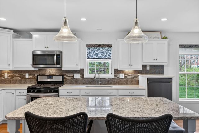 67 CORMORANT DR, Bechtelsville, PA 19505