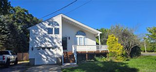 107 Parkview Drive, Shirley, NY 11967
