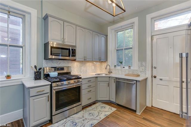 632 Redgate AVE, Norfolk, VA 23507