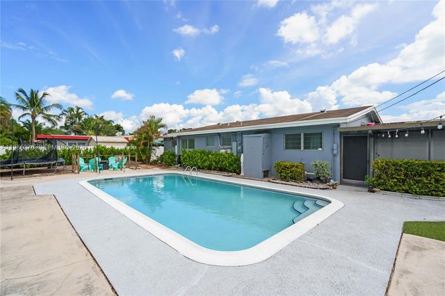 2217 NW 4th Ave, Wilton Manors, FL 33311