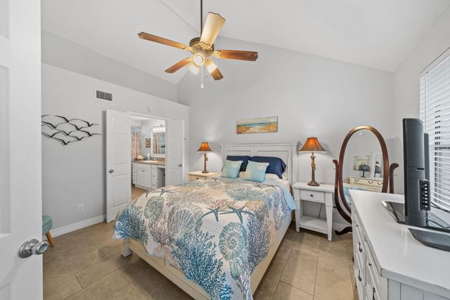 1476 Gemini Street, Houston, TX 77058