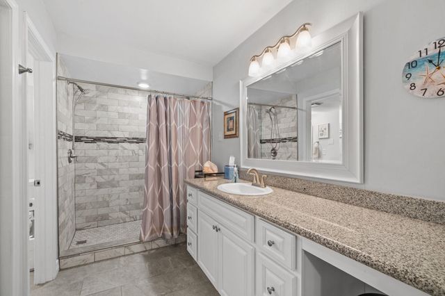 1476 Gemini Street, Houston, TX 77058