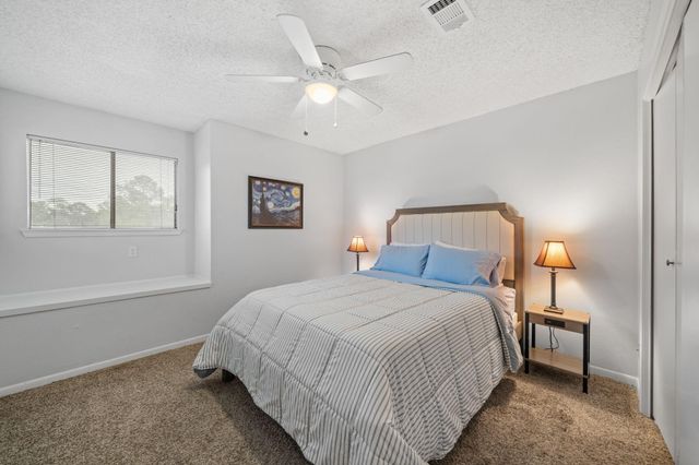 1476 Gemini Street, Houston, TX 77058