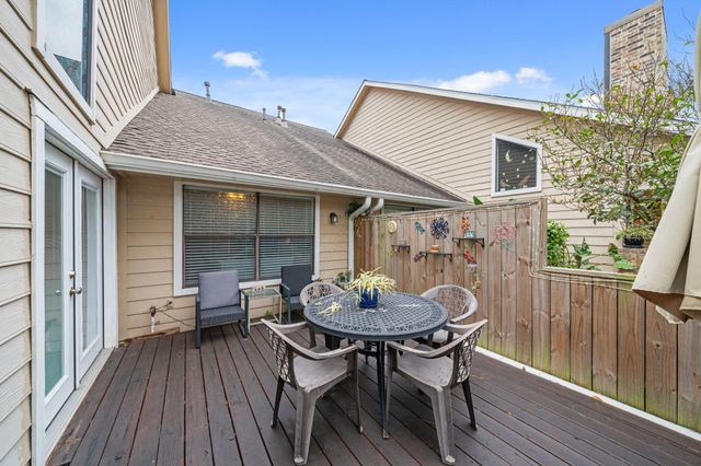 1476 Gemini Street, Houston, TX 77058