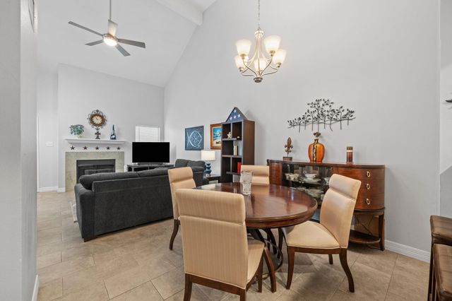 1476 Gemini Street, Houston, TX 77058