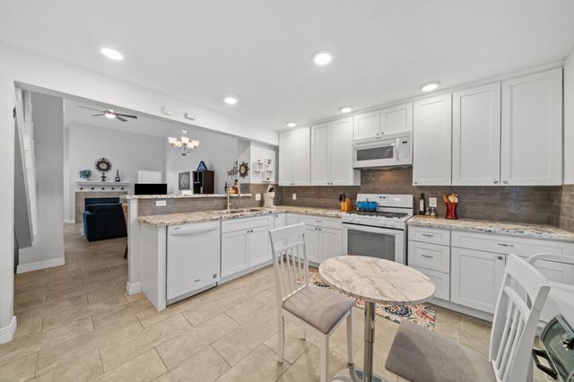 1476 Gemini Street, Houston, TX 77058