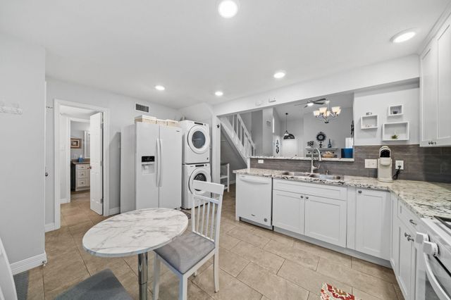 1476 Gemini Street, Houston, TX 77058