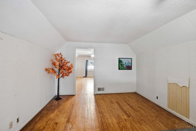 3713 Simpson Avenue, Fairfax, OH 45227