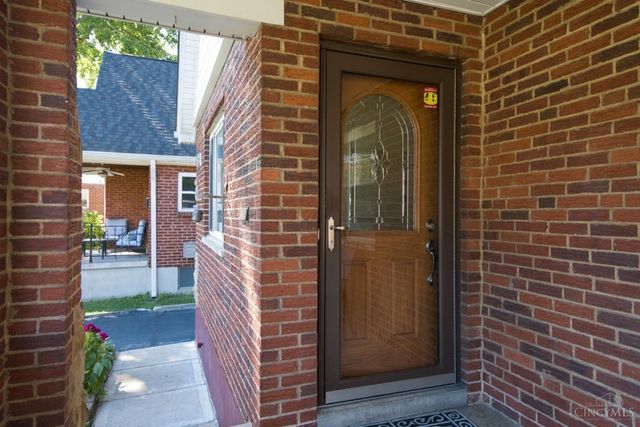 3713 Simpson Avenue, Fairfax, OH 45227