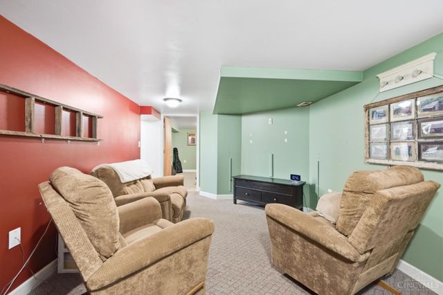3713 Simpson Avenue, Fairfax, OH 45227