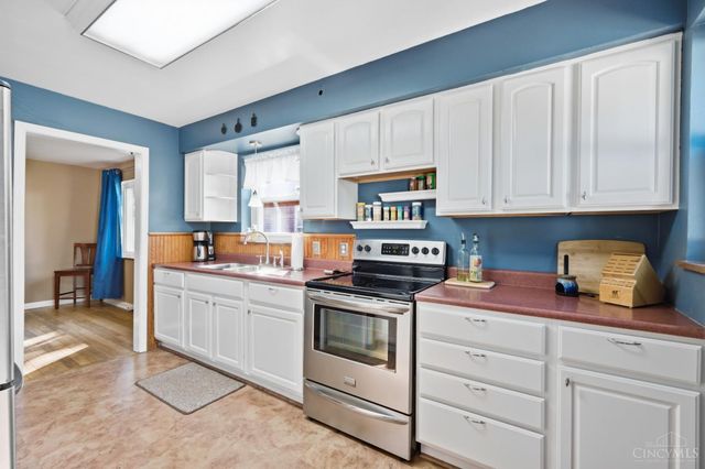 3713 Simpson Avenue, Fairfax, OH 45227