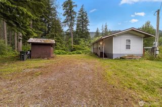 8363 Holly Lane, Maple Falls, WA 98266