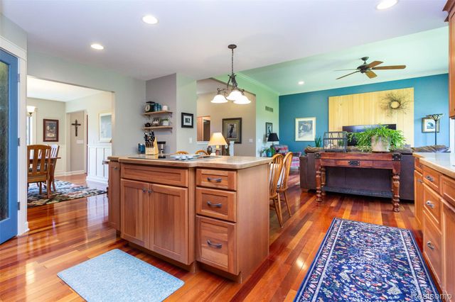 9887 Hadley Road, Independence Charter Township, MI 48348