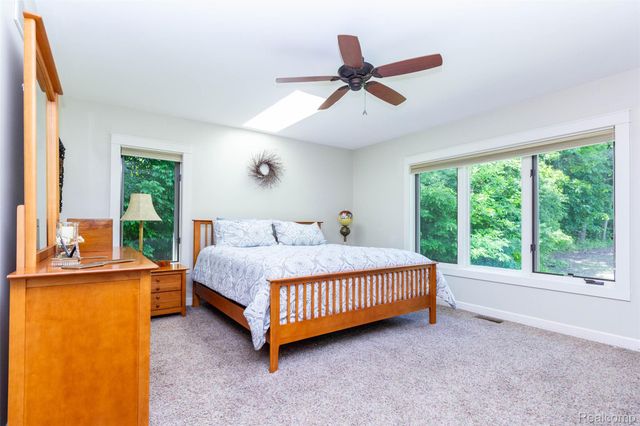 9887 Hadley Road, Independence Charter Township, MI 48348