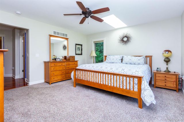 9887 Hadley Road, Independence Charter Township, MI 48348