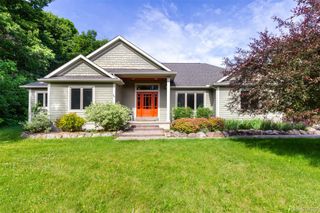 9887 Hadley Road, Independence Charter Township, MI 48348