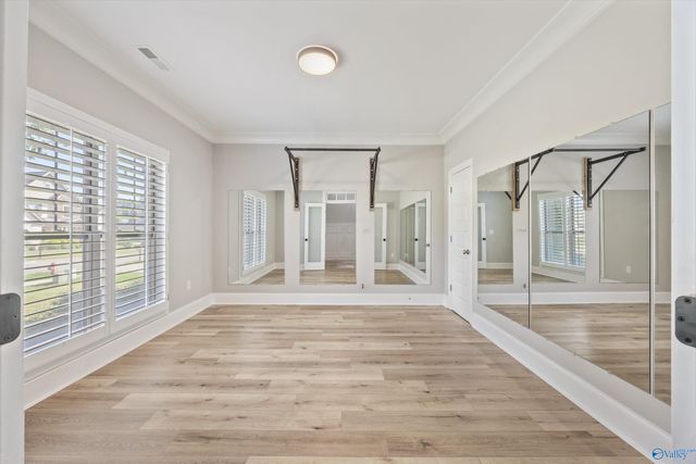 7555 Parktrace Lane SE, Owens Cross Roads, AL 35763