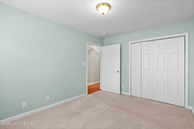 4114 Lilac Vista Dr, Louisville, KY 40241