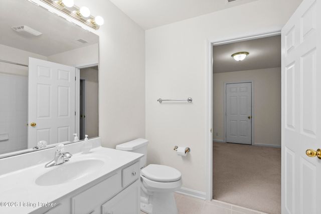 4114 Lilac Vista Dr, Louisville, KY 40241