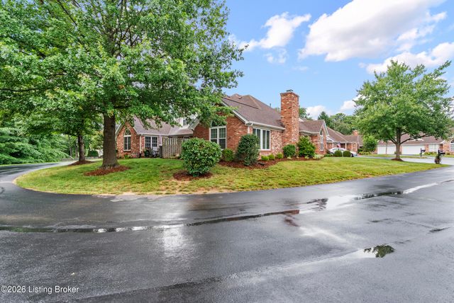 4114 Lilac Vista Dr, Louisville, KY 40241