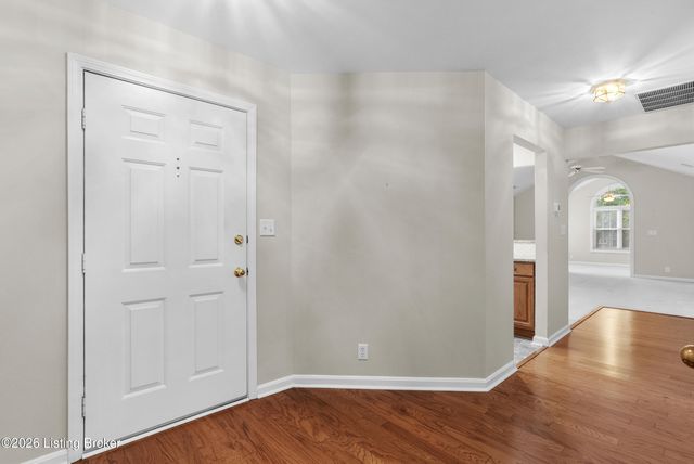 4114 Lilac Vista Dr, Louisville, KY 40241