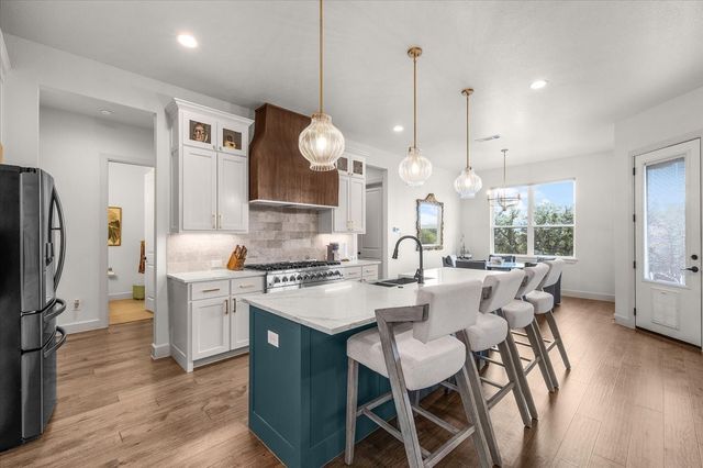 4305 Shale Bluff Court, Granbury, TX 76048