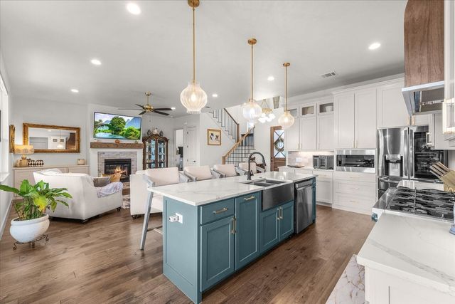 4305 Shale Bluff Court, Granbury, TX 76048