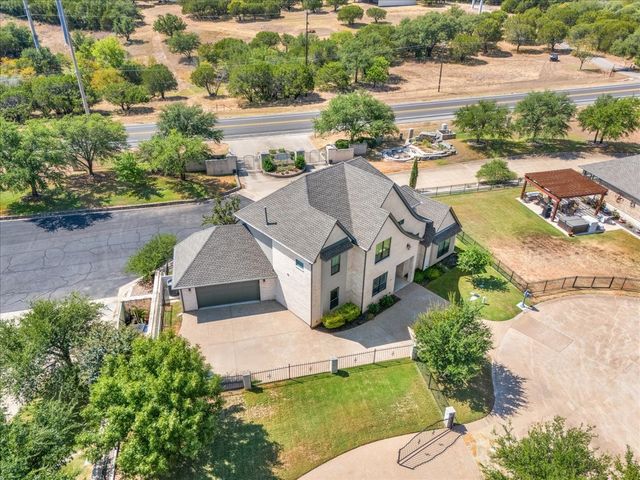 4305 Shale Bluff Court, Granbury, TX 76048