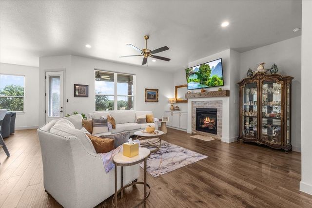 4305 Shale Bluff Court, Granbury, TX 76048