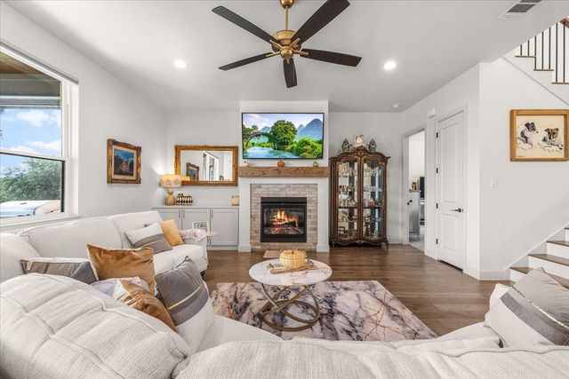 4305 Shale Bluff Court, Granbury, TX 76048