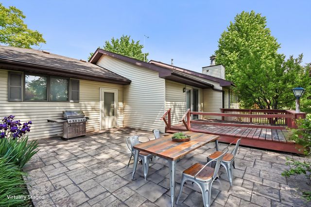 204 Carriage Drive, Morris, IL 60450