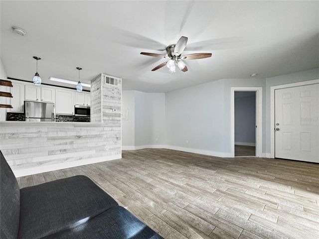 4744 WALDEN CIRCLE 17, Orlando, FL 32811