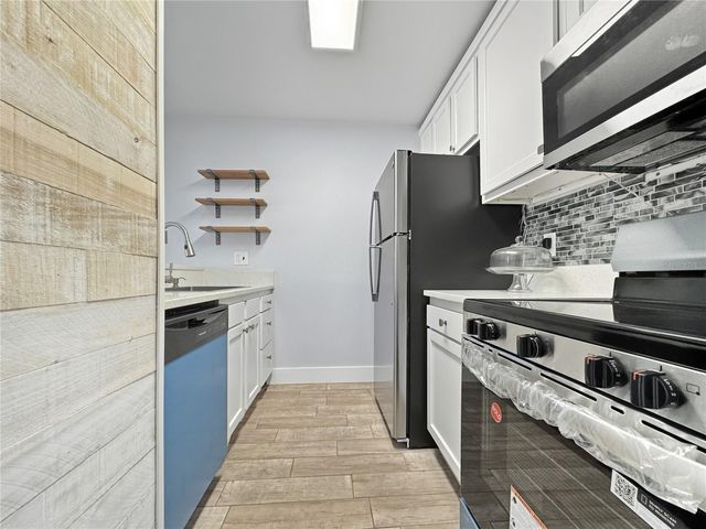 4744 WALDEN CIRCLE 17, Orlando, FL 32811