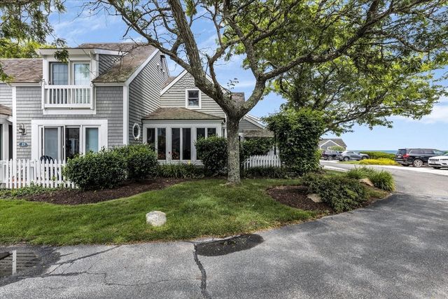 21 Milestone Way 620, Mashpee, MA 02649