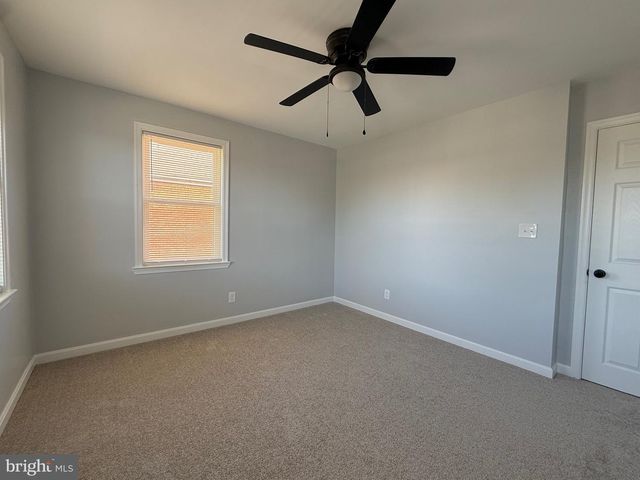 7514 LAWRENCE RD, Dundalk, MD 21222