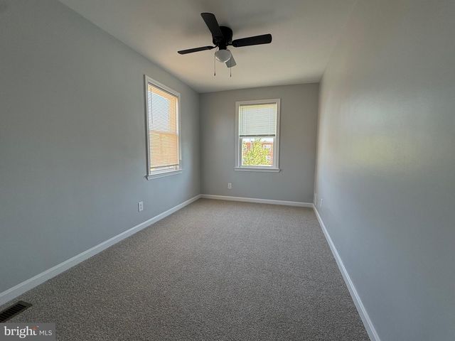 7514 LAWRENCE RD, Dundalk, MD 21222