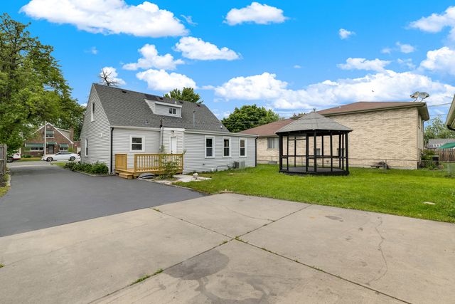 7835 Massasoit Avenue, Burbank, IL 60459